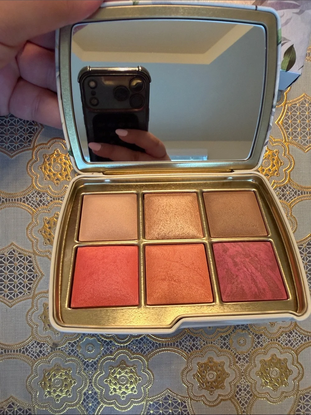 Women’s luxury six blush palette
